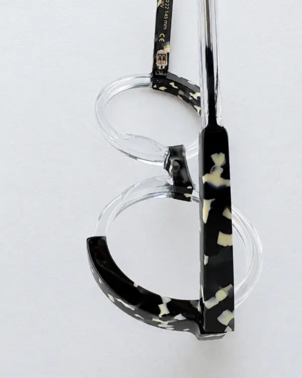 Lunettes Pierre Eyewear HABIB coloris Cream Black