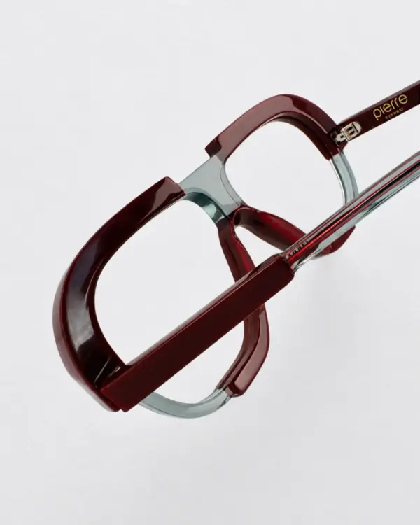 Lunettes Pierre Eyewear HAYATI coloris Bordeaux