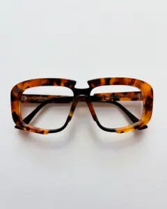 Ecaille Black
