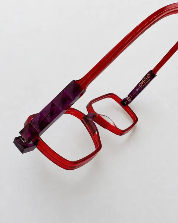 Lunettes Pierre Eyewear MYKERINOS coloris Rouge Violine