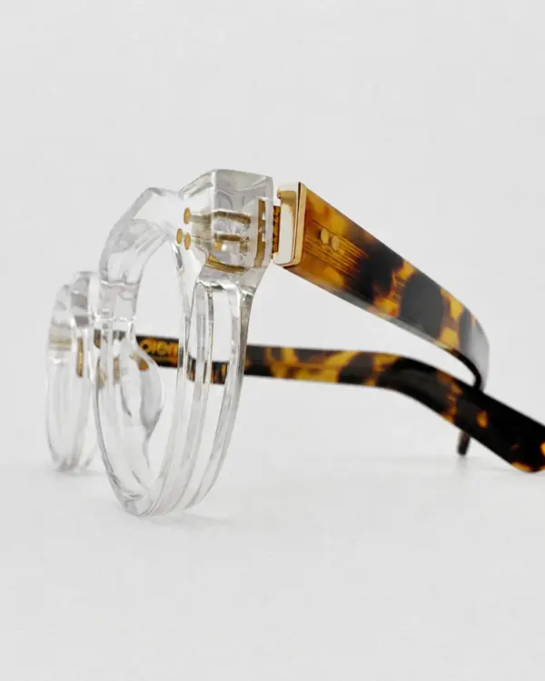 Lunettes Pierre Eyewear GOAT 1 coloris Crystal