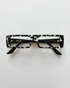Cream Black