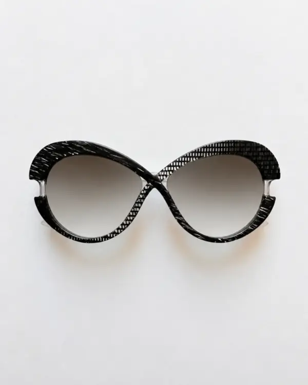 Lunettes Pierre Eyewear MADAME coloris Black Fusion Sun