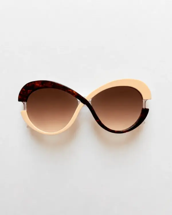 Lunettes Pierre Eyewear MADAME coloris Cream SUN